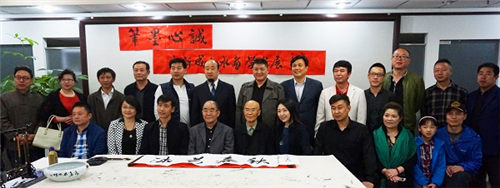 001fABruzy711ITEw8I0c&690_副本.jpg
