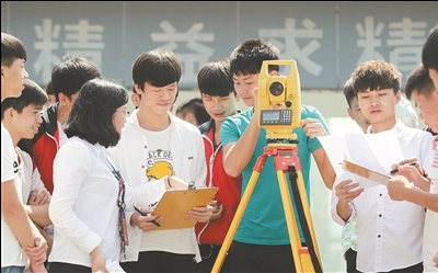 1462779564398477.jpg 153432_zhangp_1462258755623_b.jpg
