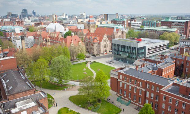 英国大学明年9月起学费再度提高 将达9250英镑 英国大学明年9月起学费再度提高 将达9250英镑