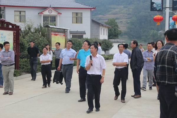 向长双作为圣天观旅游服务有限公司董事长.JPG