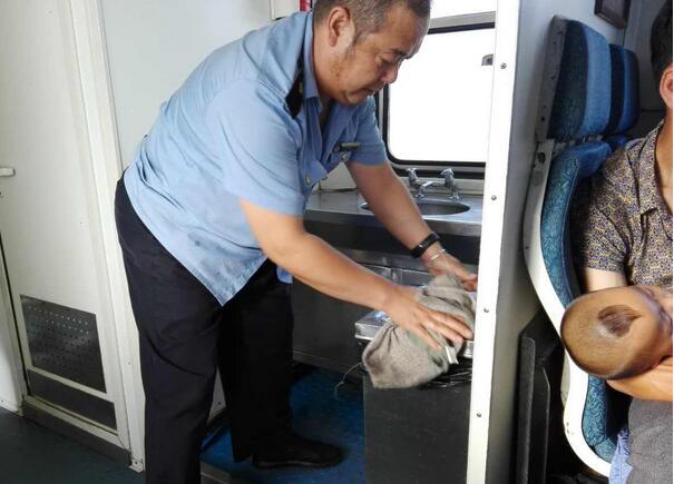 QQ截图20160810173355.jpg