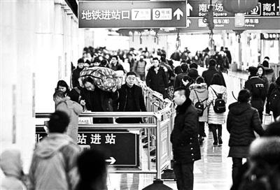 多地返京火车票已售罄高速路将迎返程“大部队”