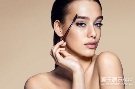 眉粉只用来画眉?其实它有6大妆容欺诈术