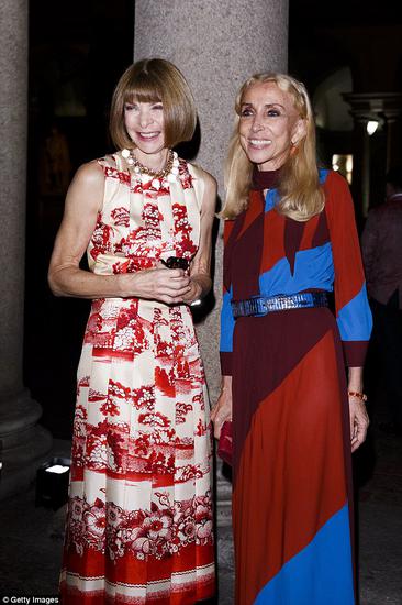 Anna Wintour女儿与前意大利版Vogue主编儿子订婚 Anna Wintour女儿与前意大利版Vogue主编儿子订婚
