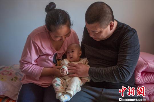 山西女婴患癌牵动人心医护爱心筹款救助 山西女婴患癌牵动人心医护爱心筹款救助