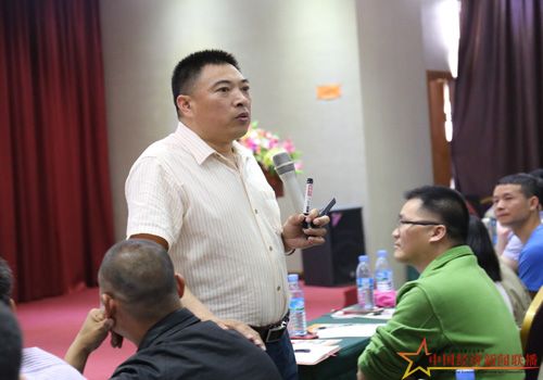 董老师.jpg