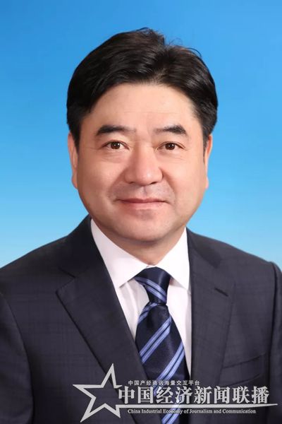 郑跃文.jpg