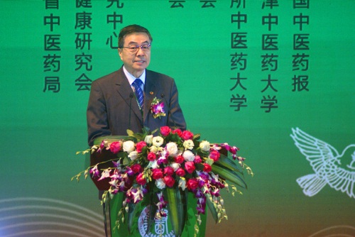 全国政协常委兼副秘书长何丕杰致辞.jpg