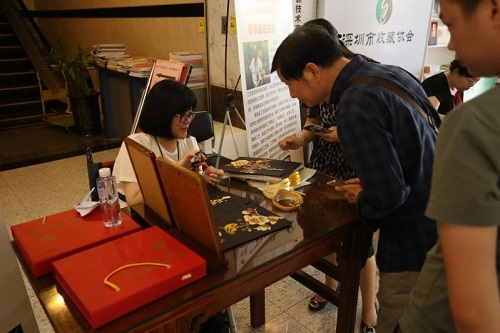 聂氏麦秆画第六代传承人聂亚平现场传习.jpg