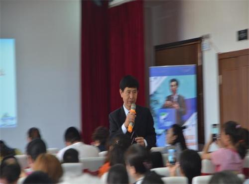 陈继英教授.jpg