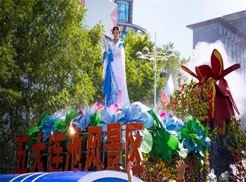 黑3.jpg