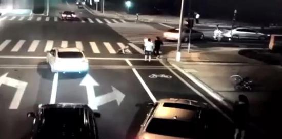 监控视频截图