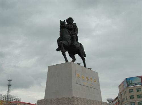 赵尚志1.jpg