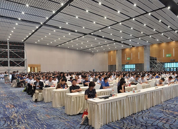 af7cb68a-40ae-44c7-8fdd-4d25ae6f9f09.jpg