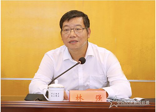 校长林强.jpg