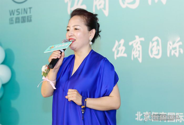 208.jpg