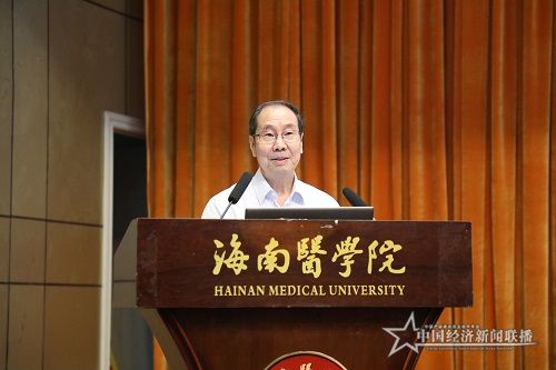 中国民族医药协会会长葛忠兴.JPG