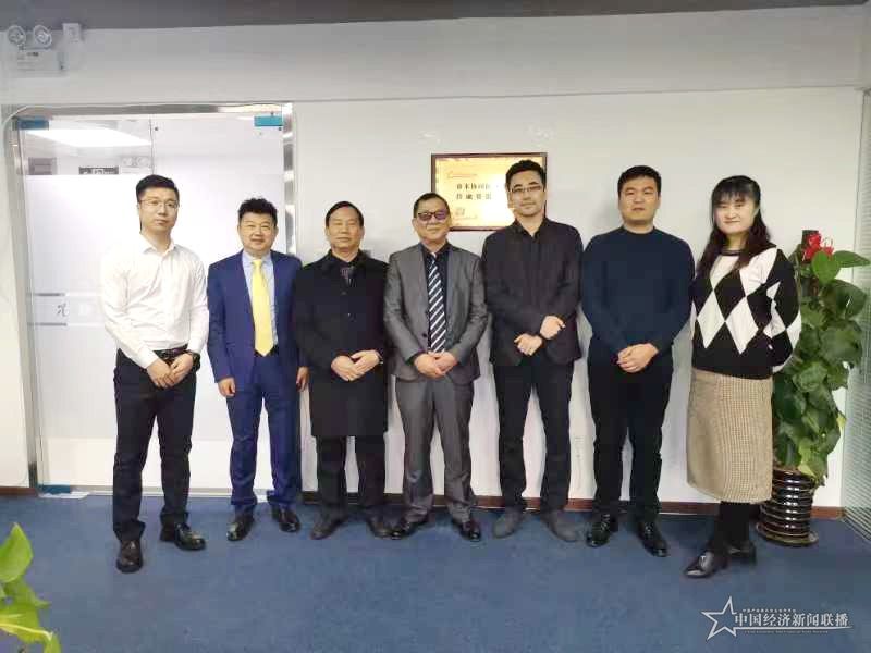1a350fc11fb594f0f528ae940beddf7.jpg
