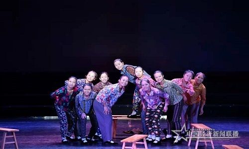 舞蹈《母亲》.jpg