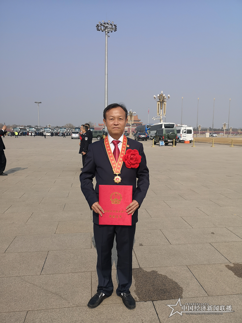 李锋.png