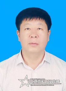 张家文2_副本.jpg