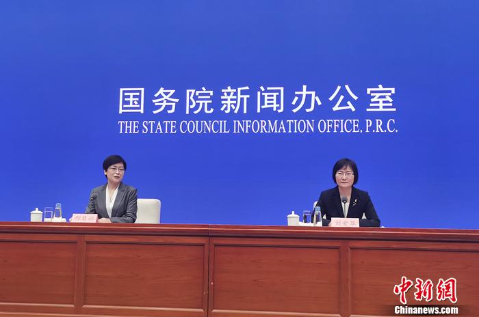 3月15日，国新办就2021年1-2月份国民经济运行情况举行发布会。a target='_blank' href='http://www.chinanews.com/' 中新网/a记者 李金磊 摄
