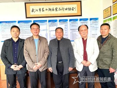 老傻逼.jpg