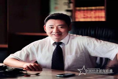 大庆商会会长_副本.jpg