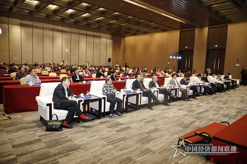 招商推介会现场与会代表.jpg