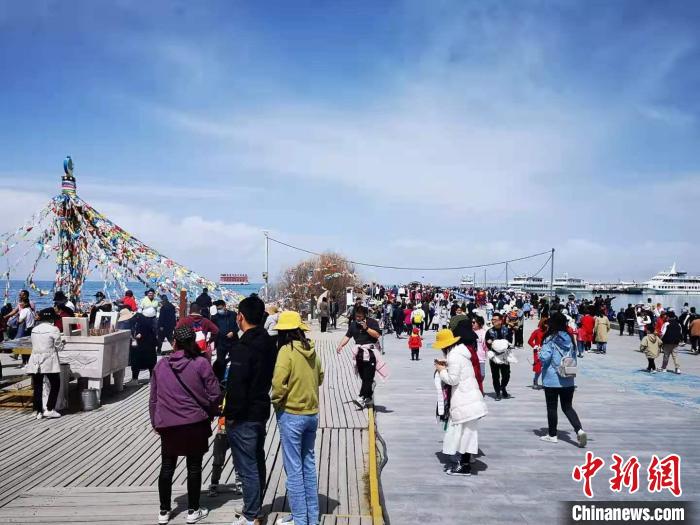 图为青海湖景区。青海湖景区保护利用管理局供图 摄