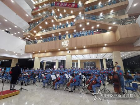 图书馆之夜5.jpg