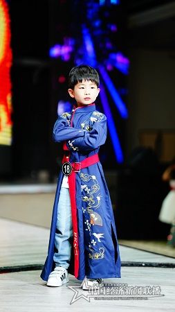 儿童汉服6.jpg