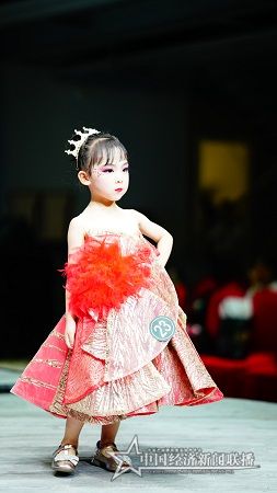 儿童礼服1.jpg