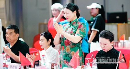 赵新峰女士.jpg