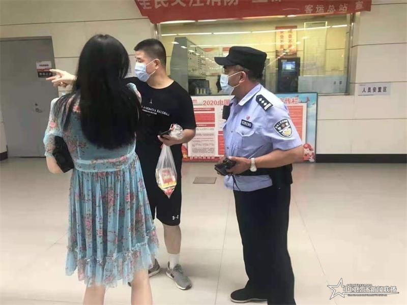 地铁2_看图王.jpg