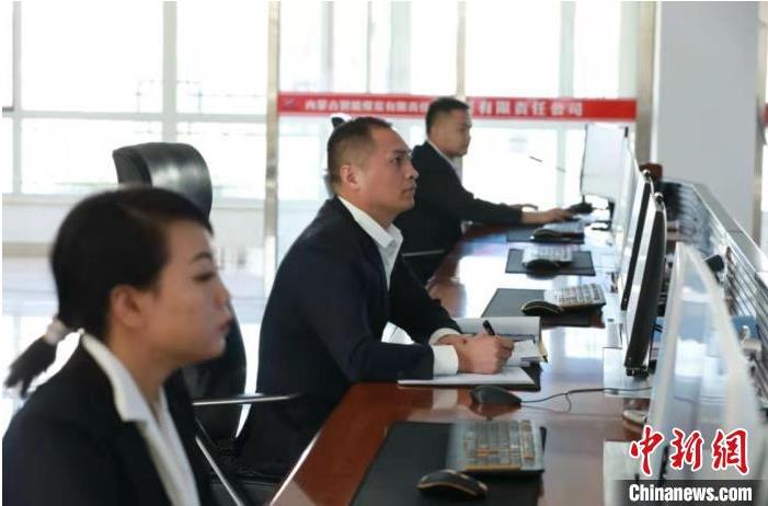 000.jpg