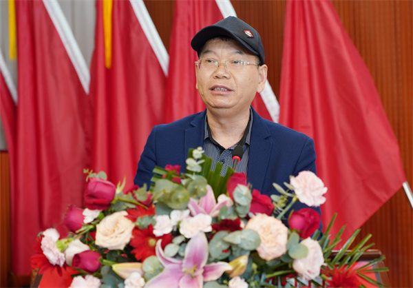张明杰.jpg
