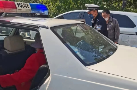 交警疫情1).jpg