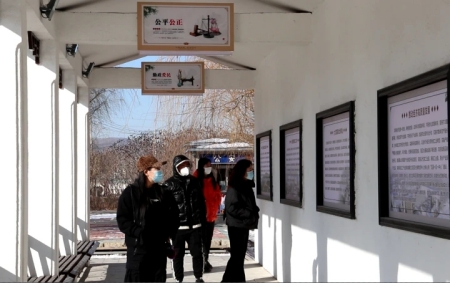 牌楼法治4).jpg