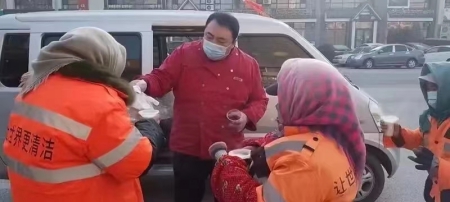 e李奇2).jpg