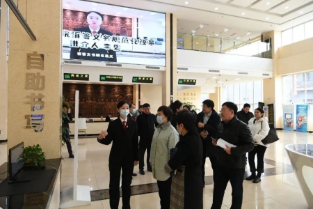 座谈会1).jpg