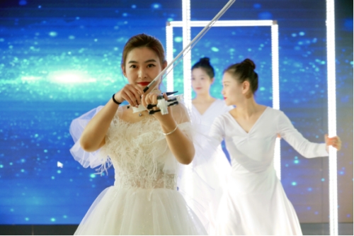 6de6dcb0cf34f8a920db62cf08226b6_副本.jpg