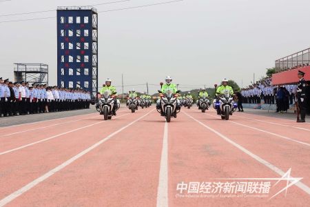 公安仪式2).jpg