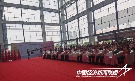 大连闭幕2).jpg
