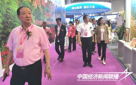 大连闭幕3).jpg