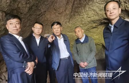 小孤山研讨2).jpg?v=1697546184