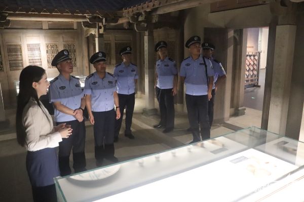 20231027 泉州监狱七监区4.jpg?v=1698398797