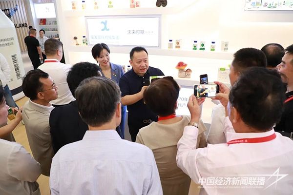 20231108 闽侨精英八闽行4.jpg?v=1699439762