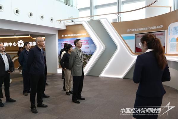 20231221金圆2..jpg?v=1703159067