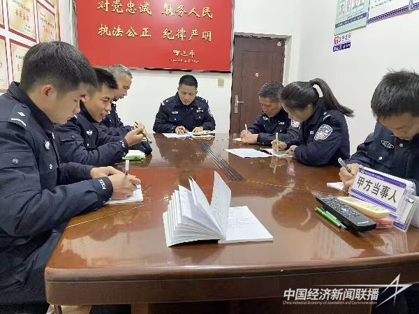 20240205  犀溪派出所全力筑牢假前校园安全堡垒1.jpg?v=1707106727